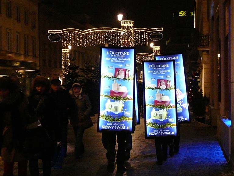 Akcja świąteczna w Warszawie dla L'Occitane