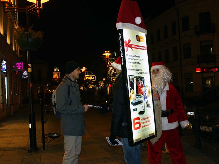 Akcja świąteczna z WalkBoardami w Lublinie dla Cyfrowego Polsatu i Plus